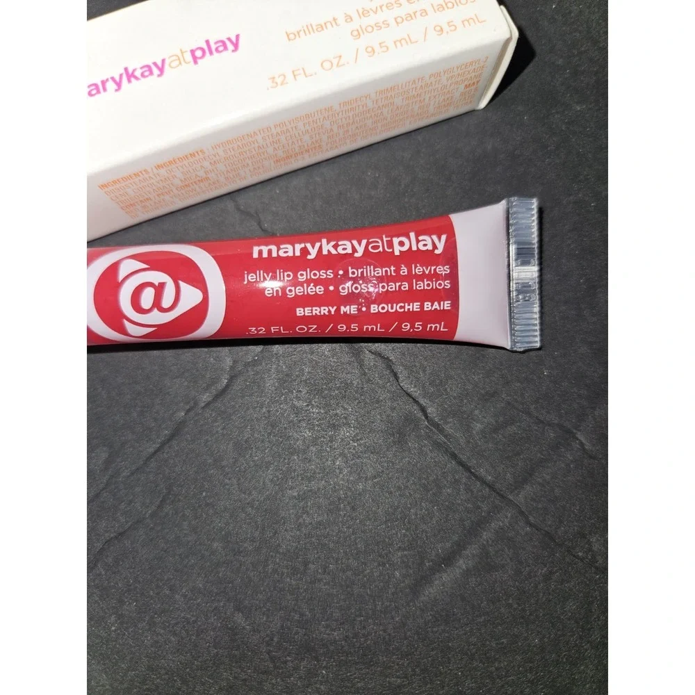 Mary Kay At Play Jelly Lip Gloss‎ Berry Me New